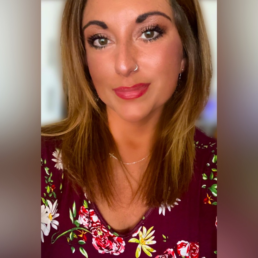 Meet your Posher, Brandi